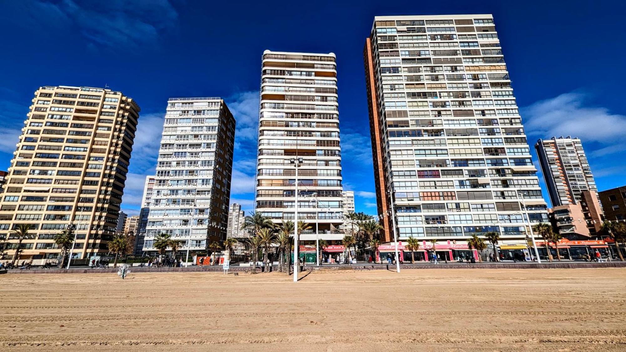 Las Arenas Sea Front Apartments Benidorm Exterior foto
